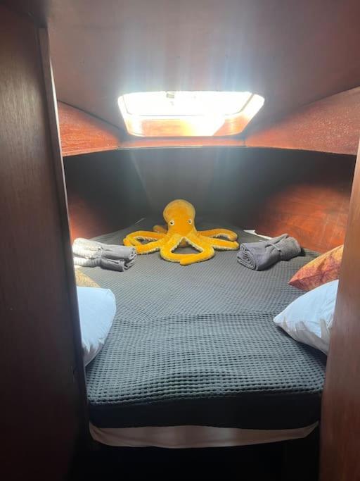 The Captains Locker - 30Ft Yacht San Miguel de Abona Exteriér fotografie